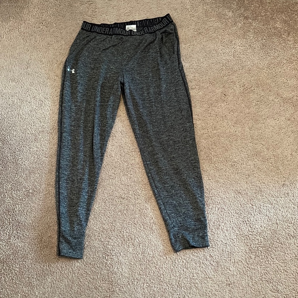 Womens Under Armour grey pants